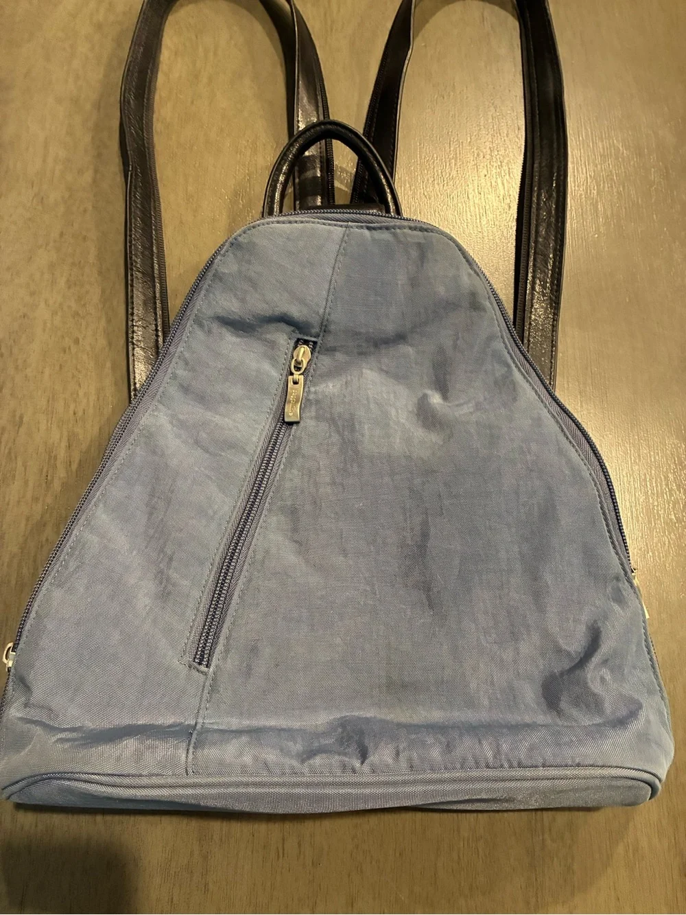 Baggallini Blue Triangular Canvas Backpack - Unbranded